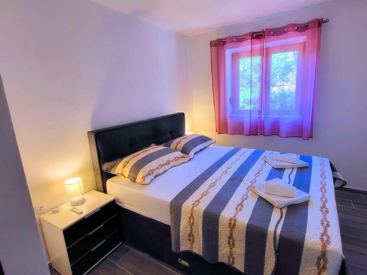 נובי ווינודולסקי Apartments Manda מראה חיצוני תמונה