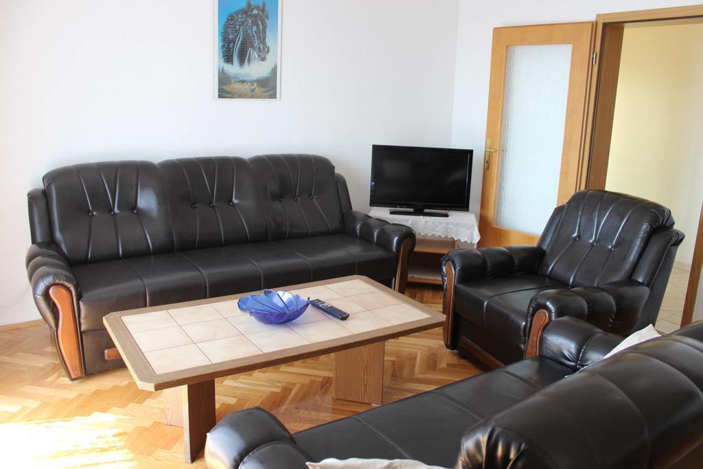 נובי ווינודולסקי Apartments Manda חדר תמונה
