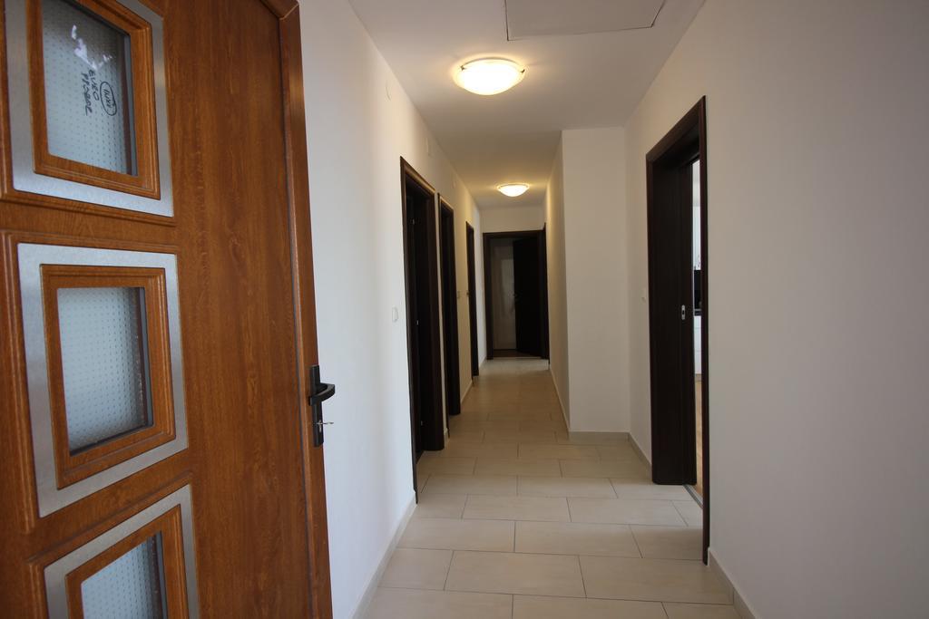 נובי ווינודולסקי Apartments Manda מראה חיצוני תמונה